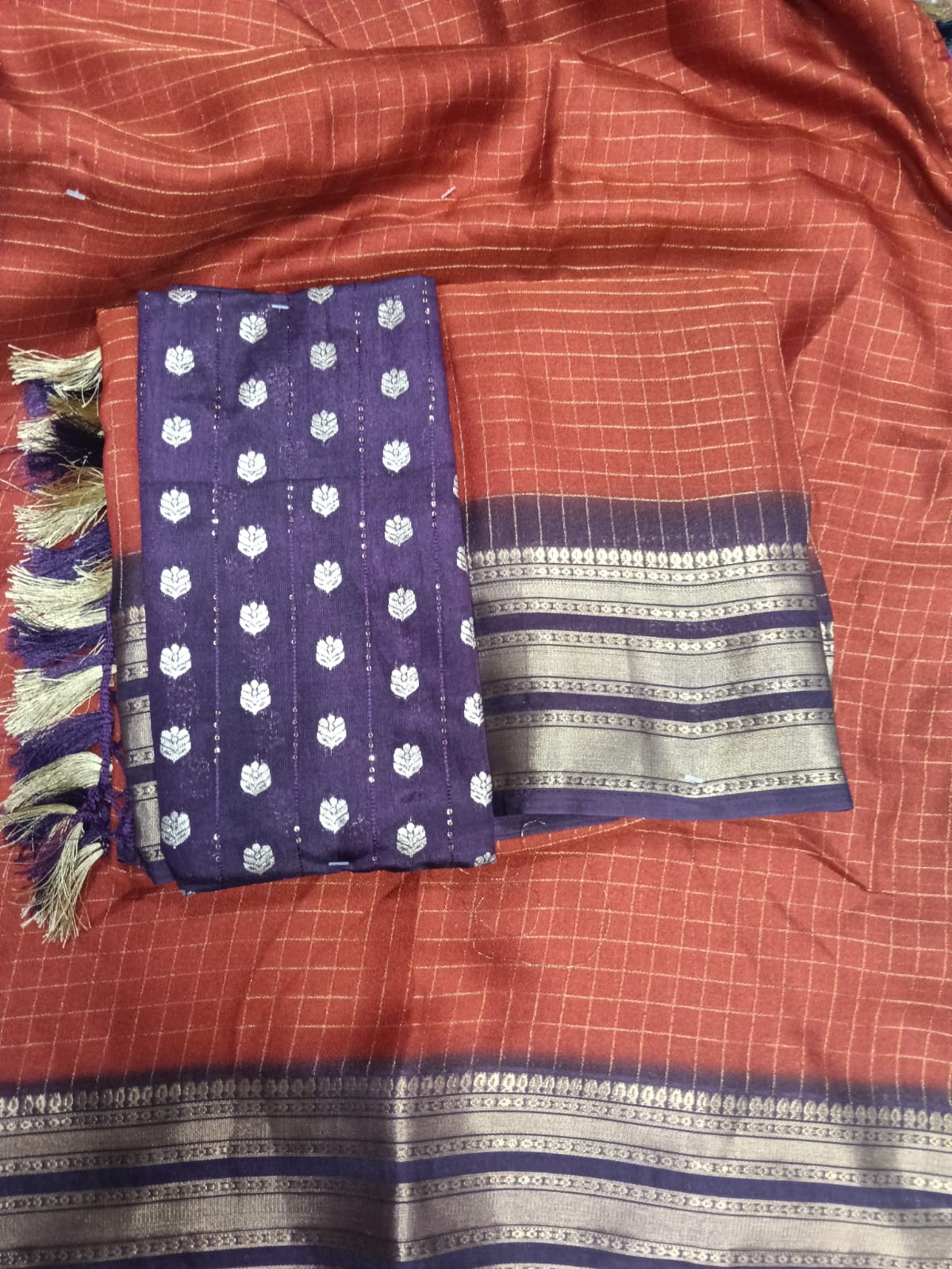 SJ052 ZARI KAATAM RUSTY ORANGE DOLO SILK SAREE