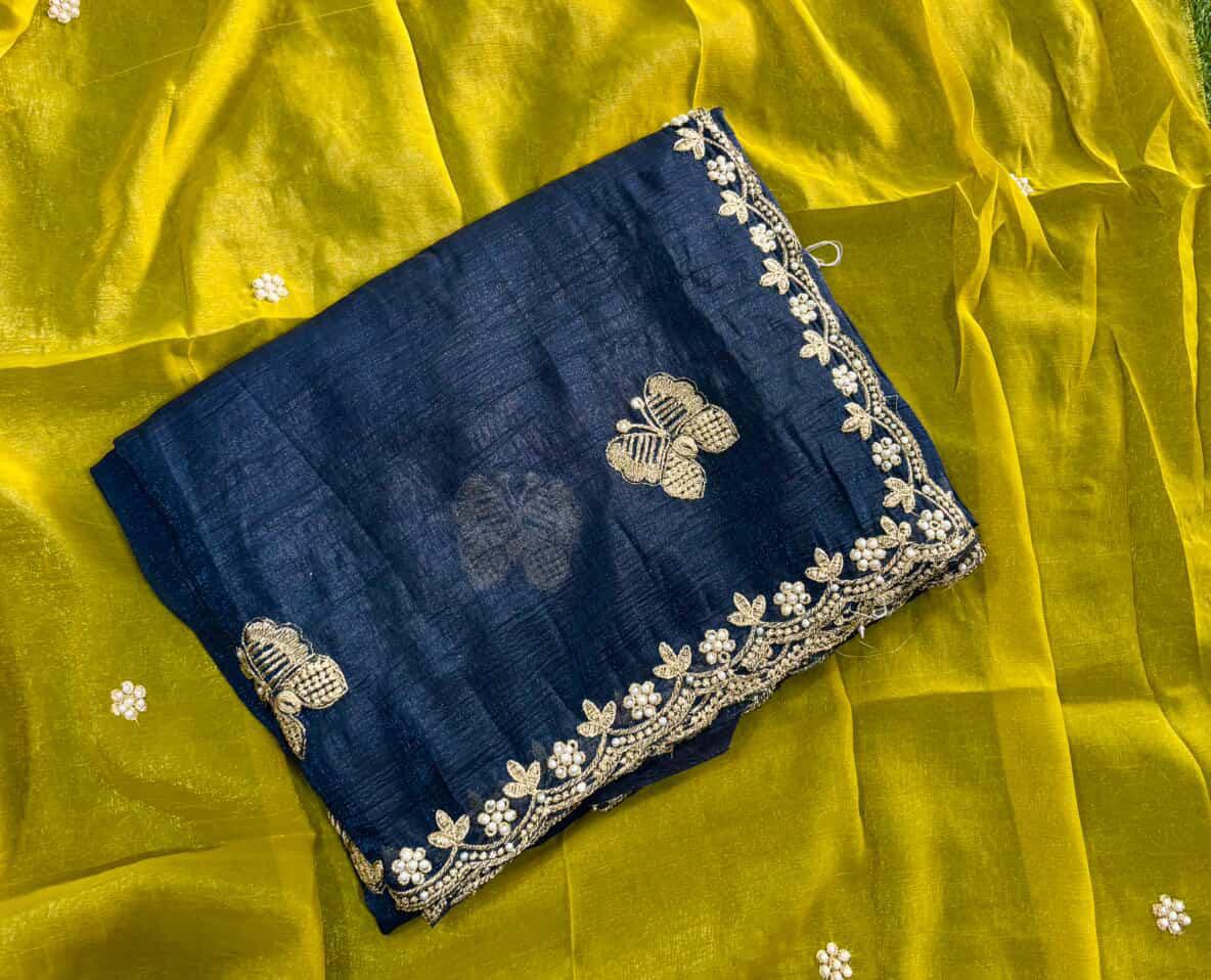 SJ038 CRUSHED SAREE WITH WORK BLOUSE