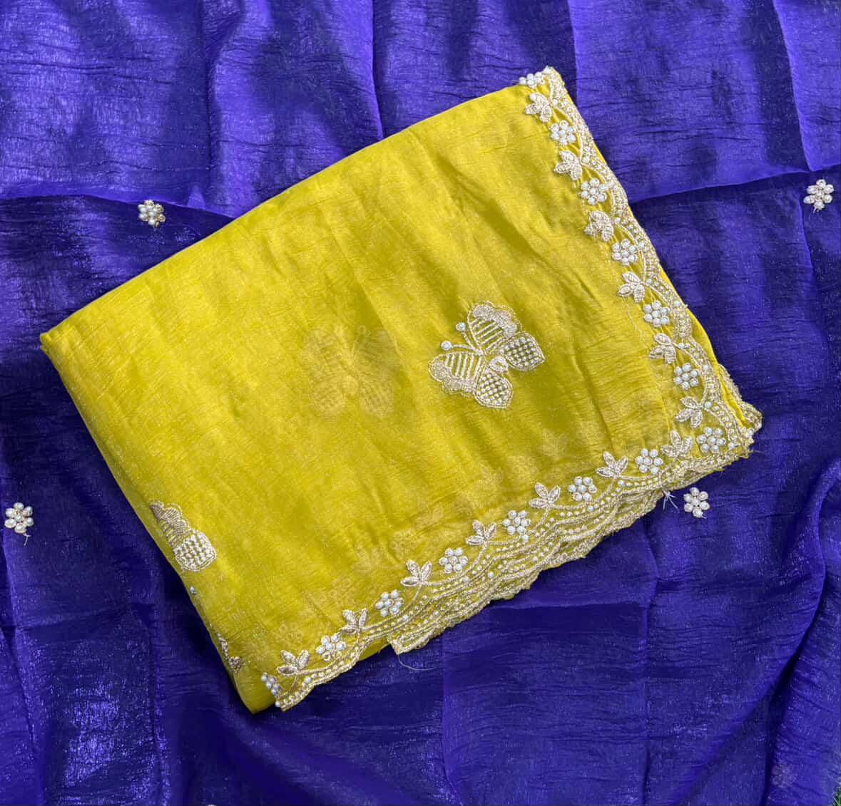 SJ038 CRUSHED SAREE WITH WORK BLOUSE