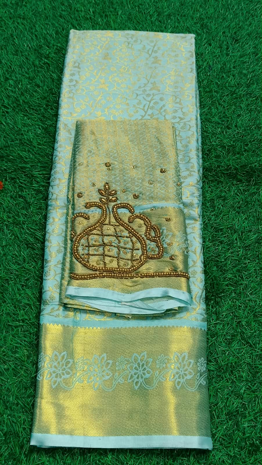 SJ143 TRISHA SAREE