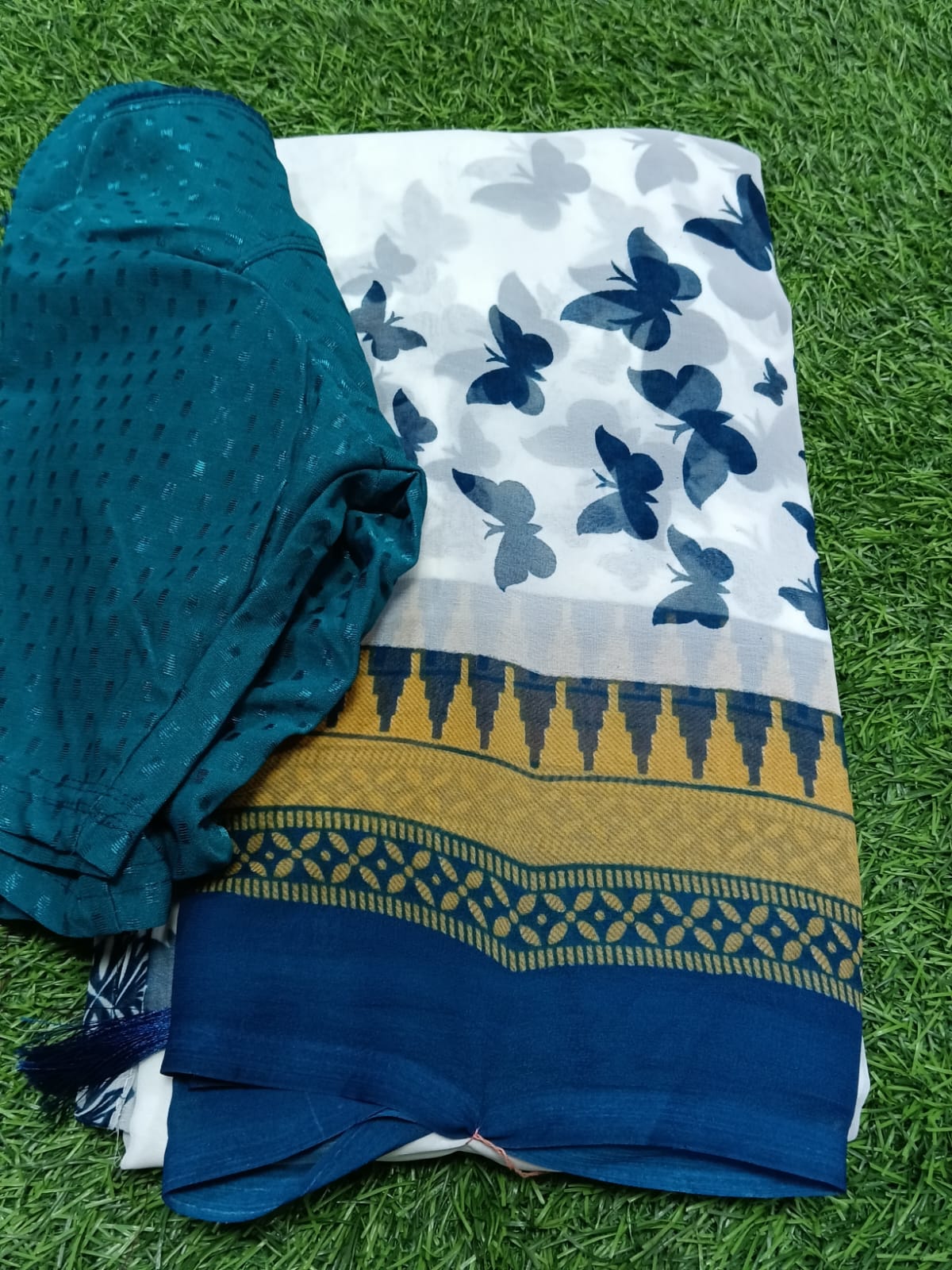 SJ009 MASTERPIECE SAREE WITH READYMADE BLOUSE