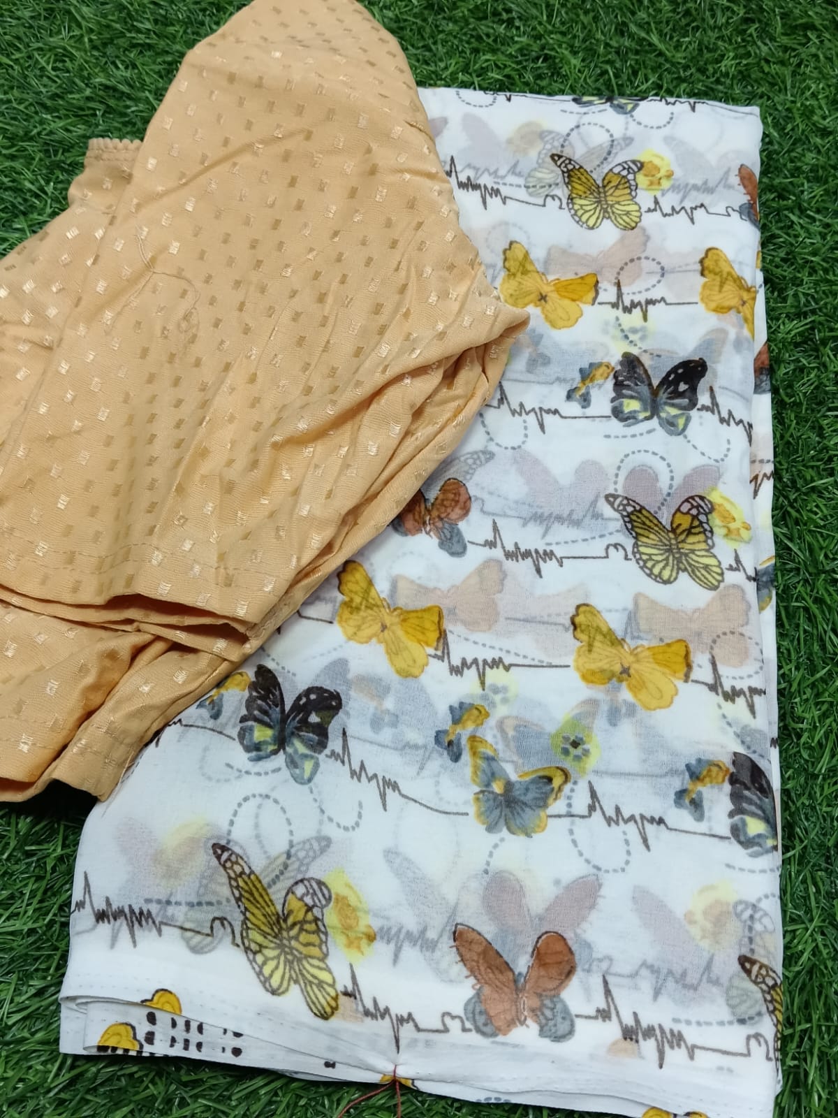 SJ009 MASTERPIECE SAREE WITH READYMADE BLOUSE