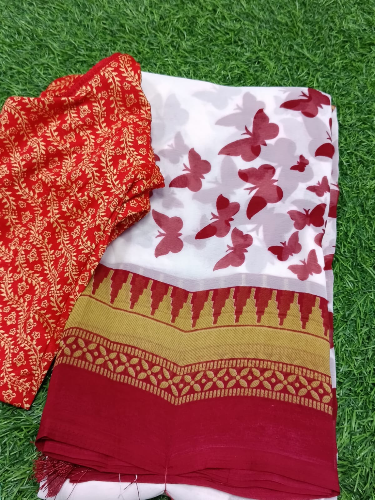 SJ009 MASTERPIECE SAREE WITH READYMADE BLOUSE