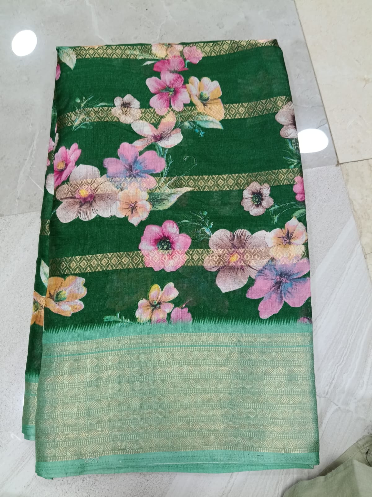 SJ010 SOFT MATERIAL WITH  ZARI LINE