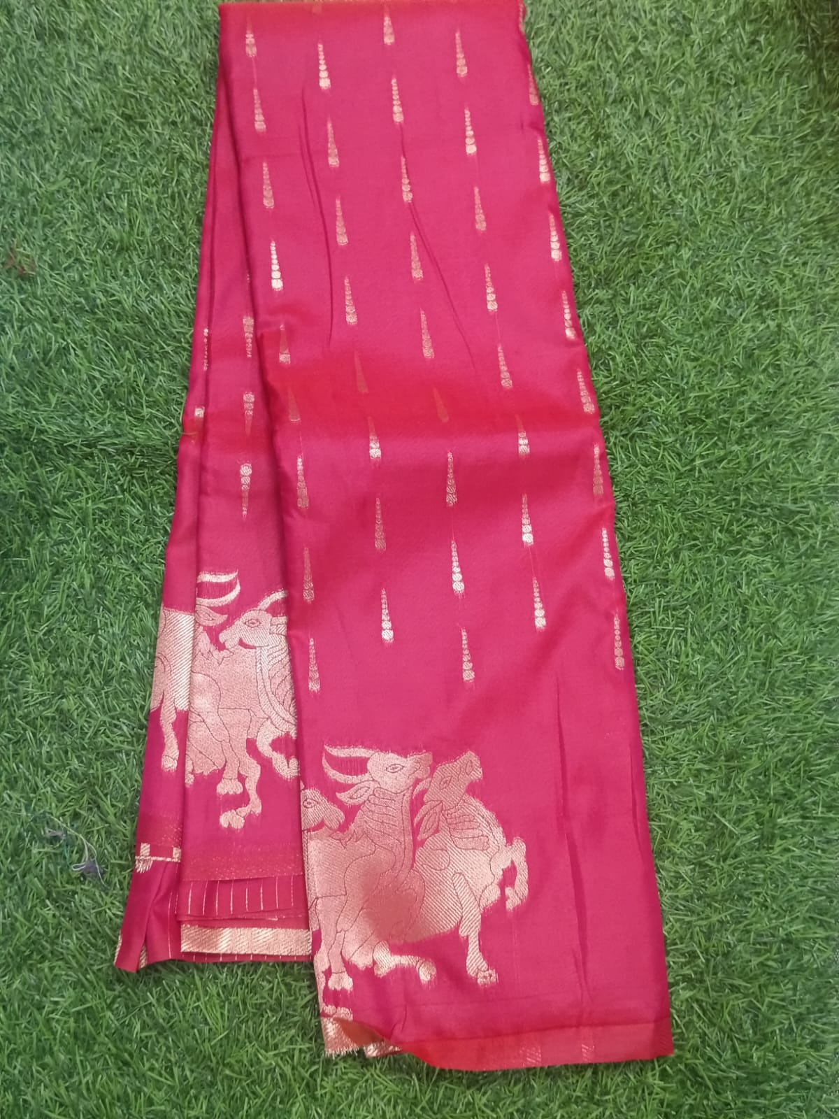 SJ019 MULBERY SILK BULL COW ZARI PRINT