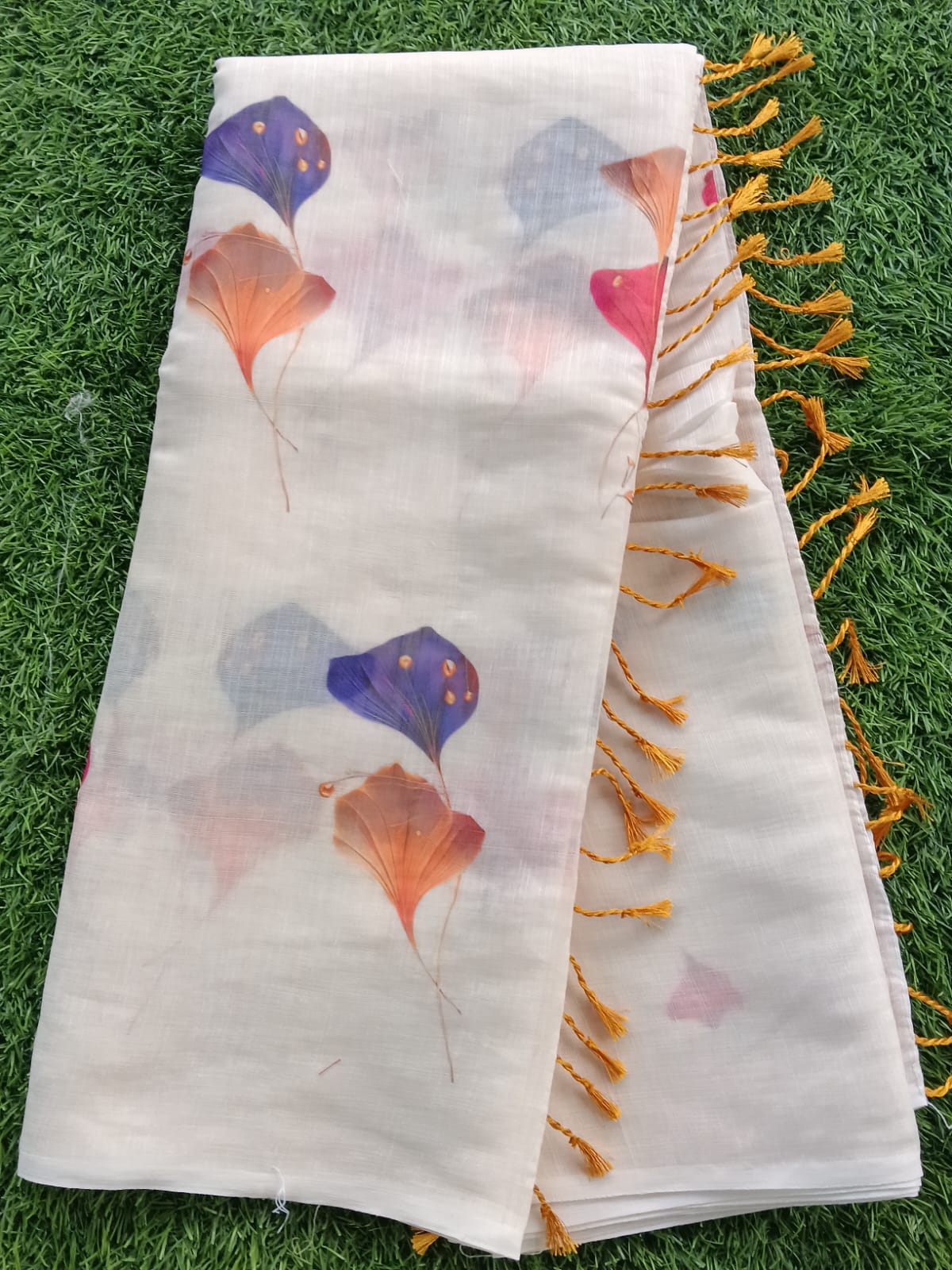 SJ053 LENIN COTTON WITH TASSELS