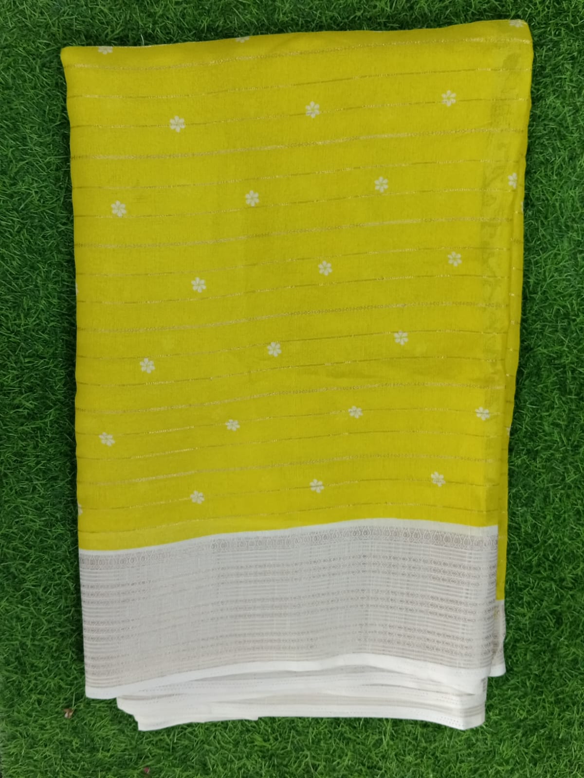 SJ063 MARSHMALLOW FABIRC WITH  CONTRAST BORDER
