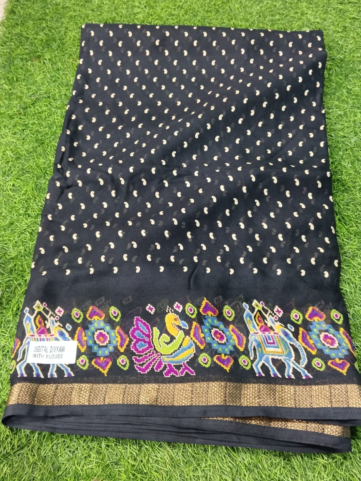 SJ110 MASHMELLOW FABRIC BHANDHINI DESIGN