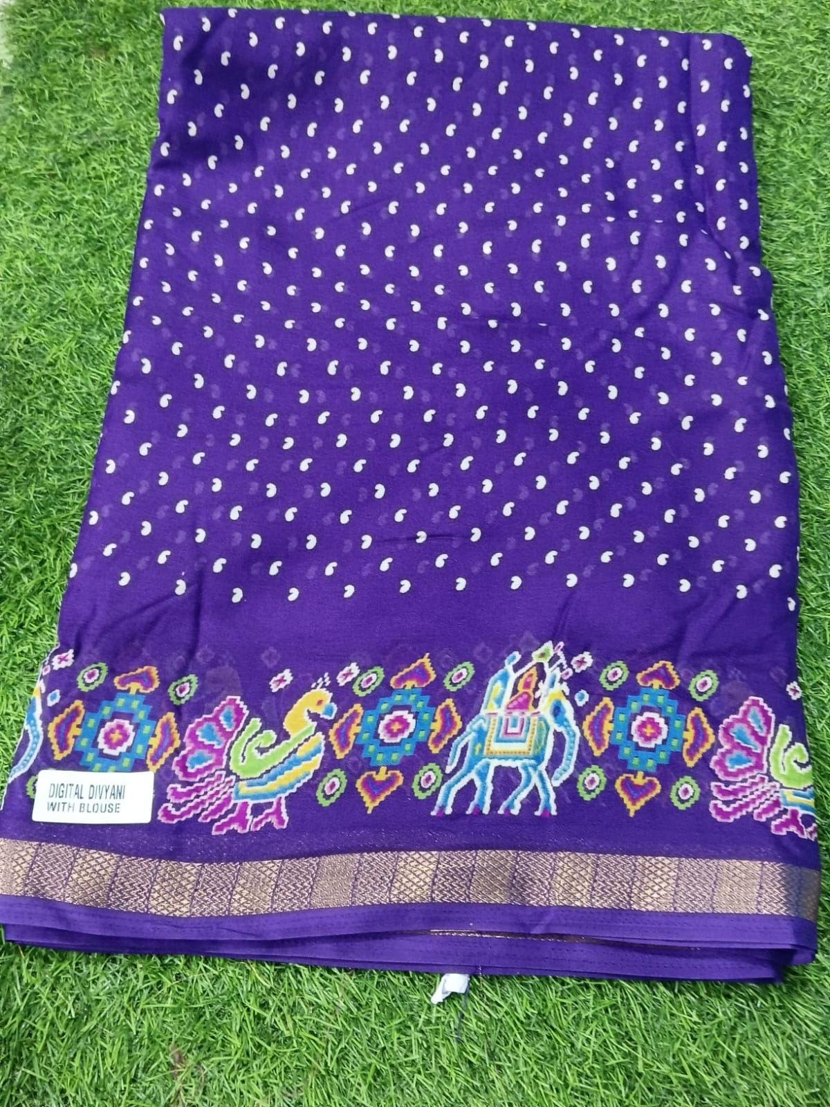 SJ110 MASHMELLOW FABRIC BHANDHINI DESIGN