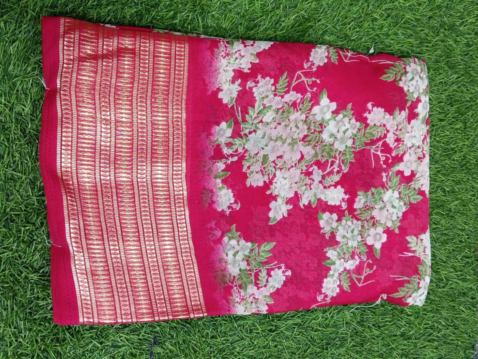 SJ114 HEAVY GEORGETTE WITH BORDER