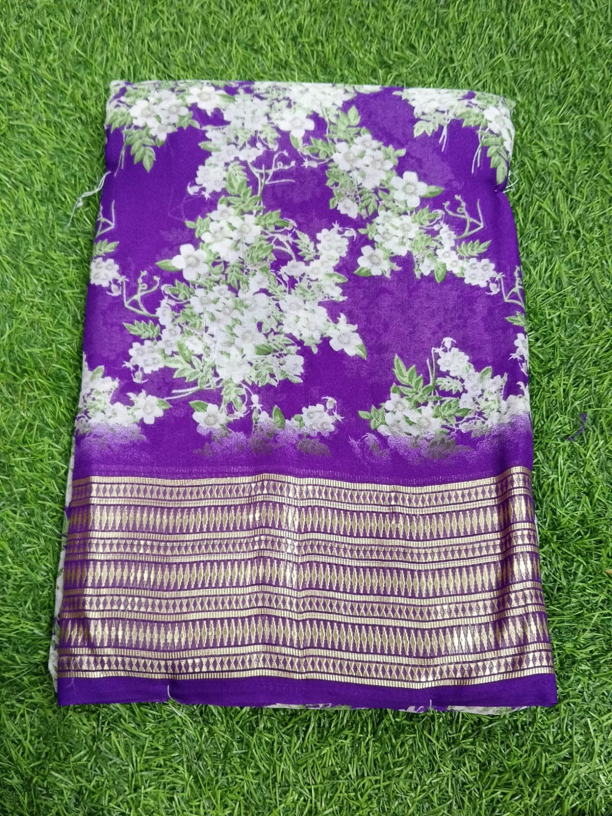 SJ114 HEAVY GEORGETTE WITH BORDER