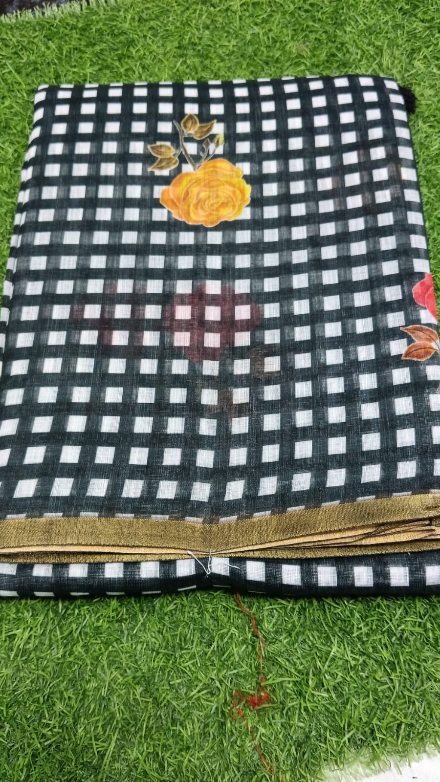 SJ 126 LENIN COTTON CHECKED SAREE