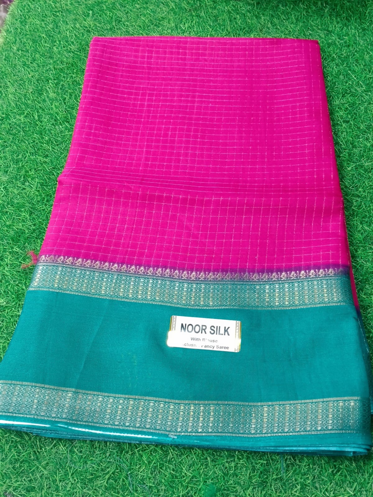 SJ130 DOLO SILK SAREE WITH CHECKED PATERN