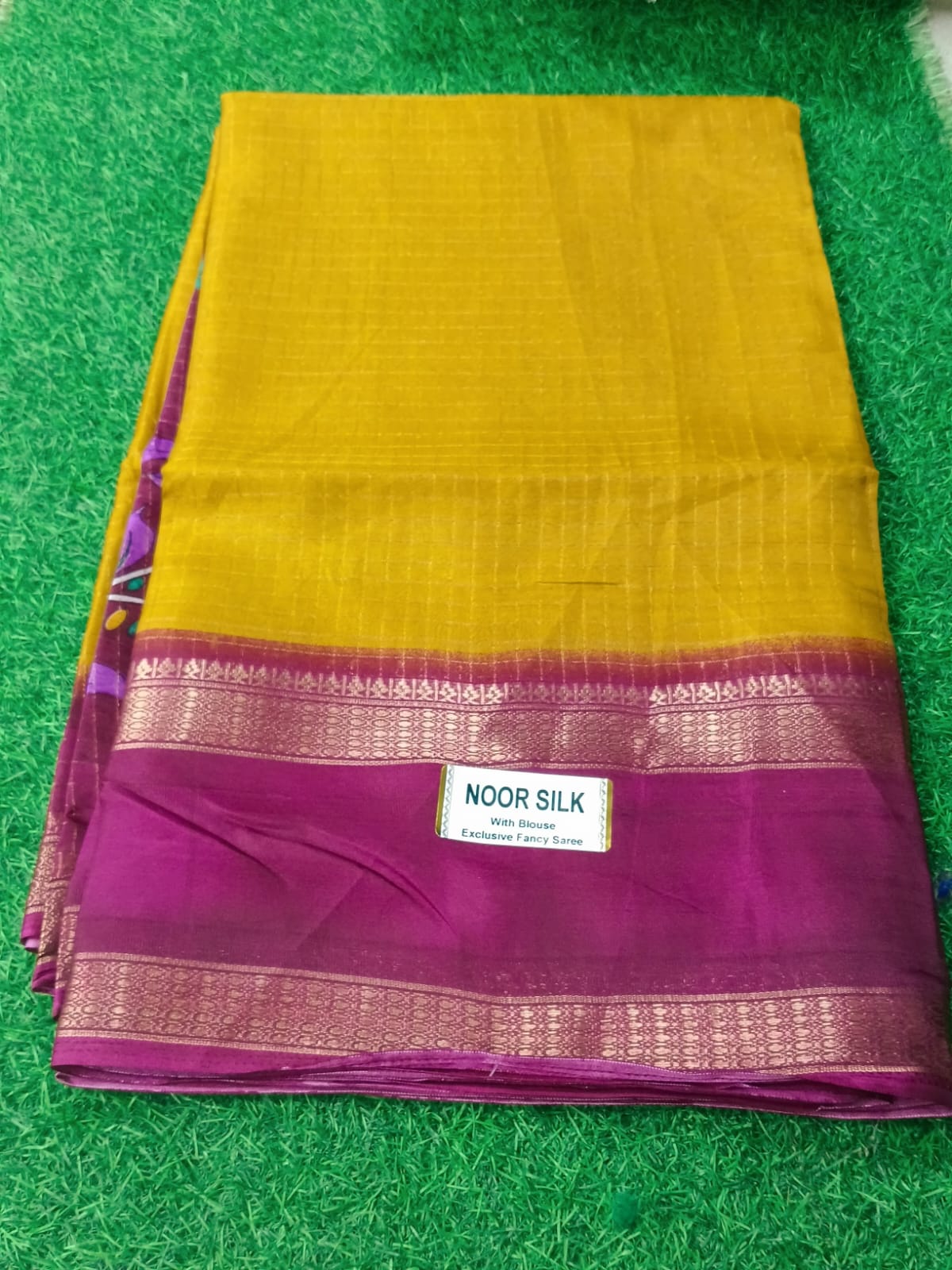 SJ130 DOLO SILK SAREE WITH CHECKED PATERN