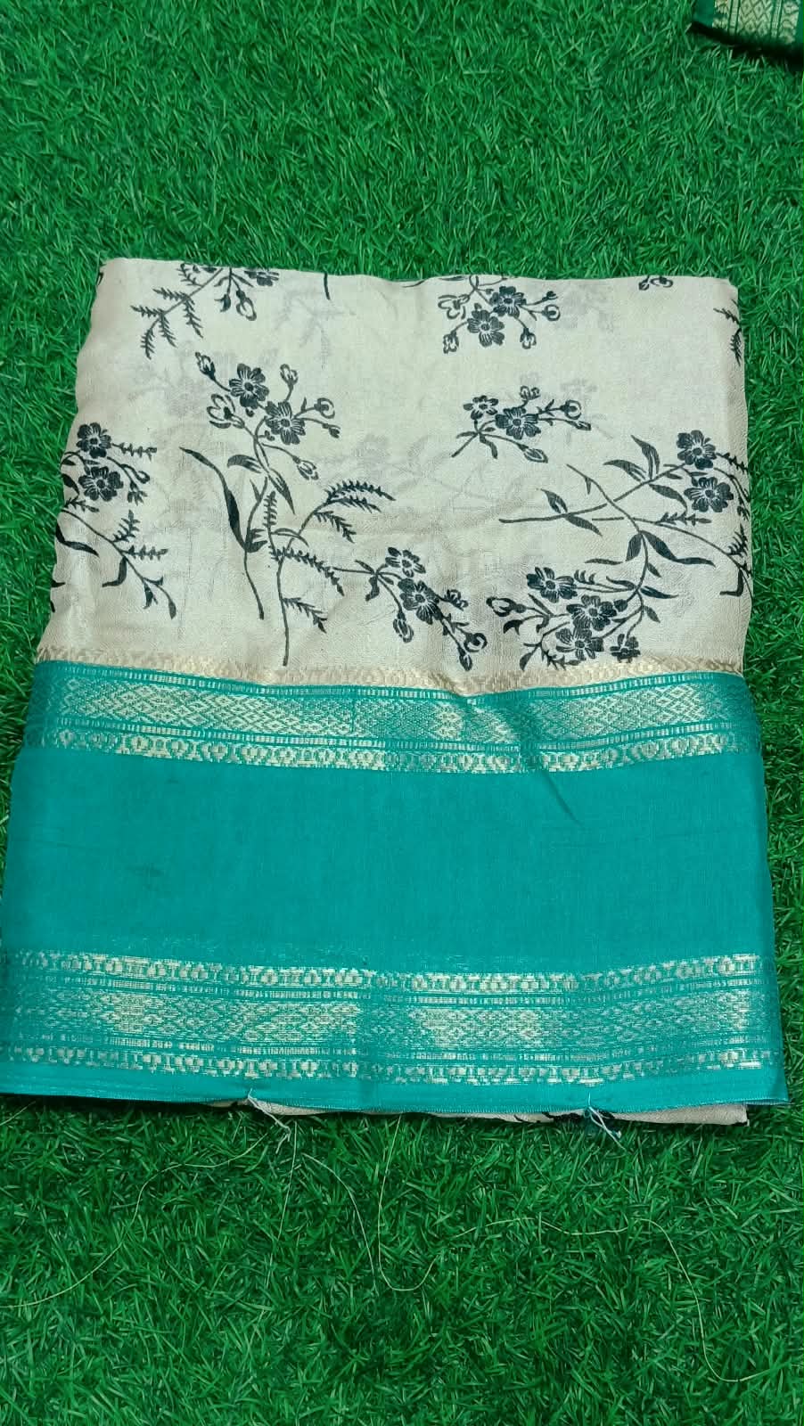 SJ142 RETTA PATTA BORDER MASHMELLOW FABRIC